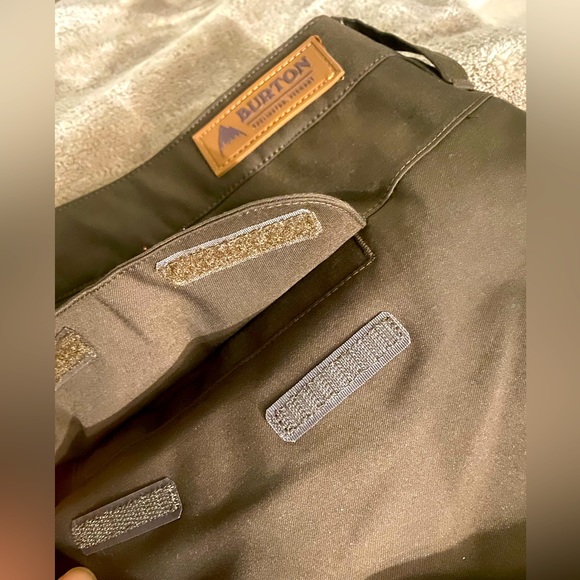 Burton Snow Pants - Picture 11 of 12